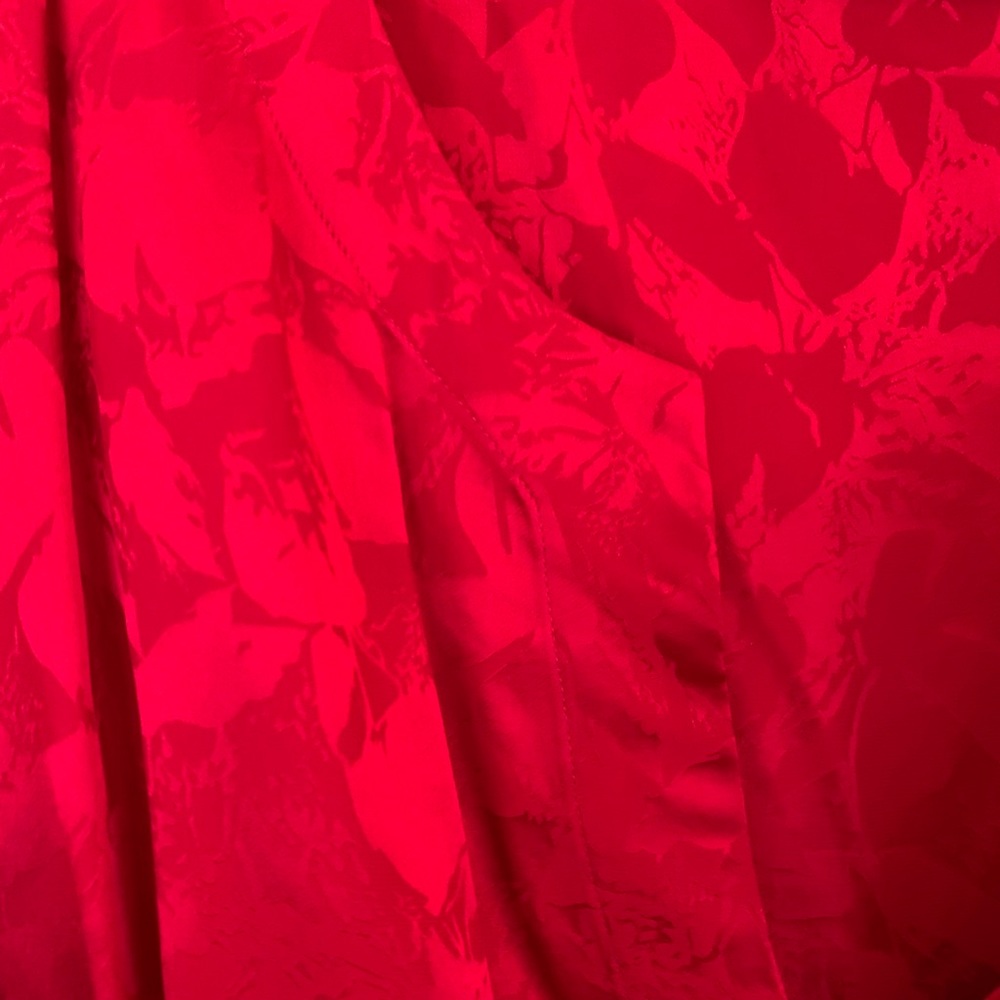 Dress - Picture 7 of 7